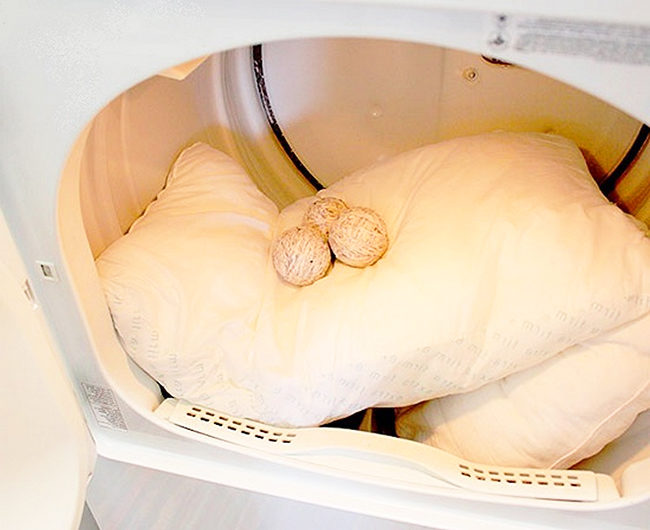 как постирать перьевую подушку в стиральной машине