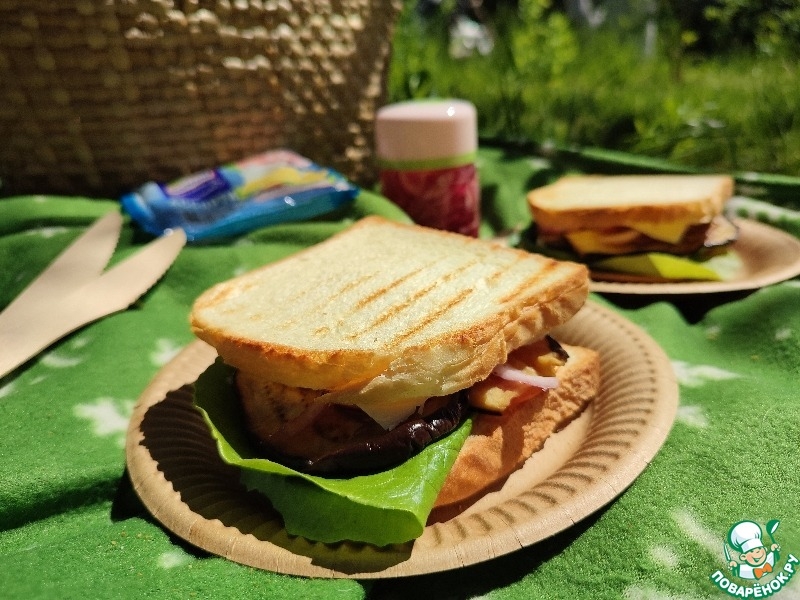 Бутерброды с запеченым баклажаном