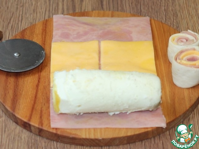 Яйцо запеченное с ветчиной и сыром