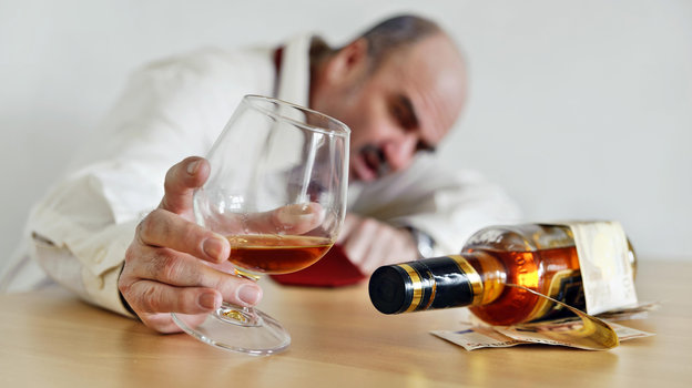 Как не перебрать с алкоголем: 3 главных правила