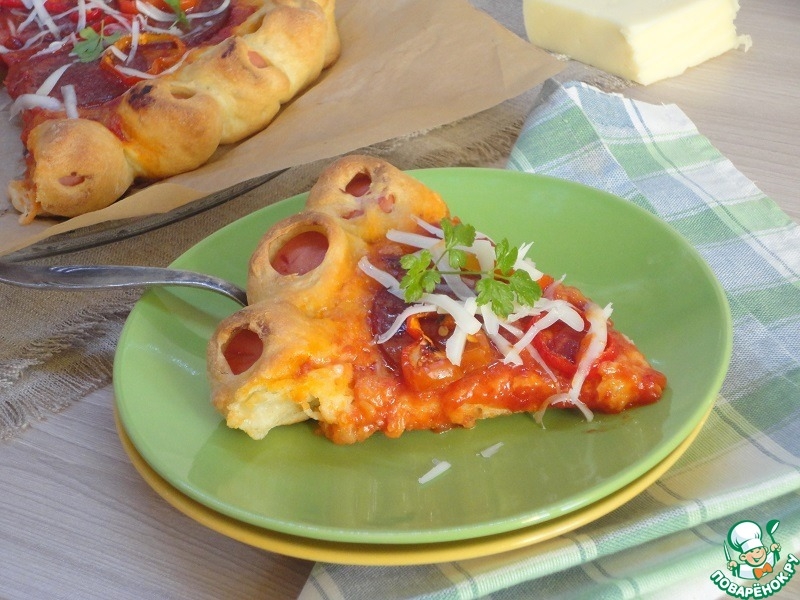 Сицилийская пицца с сосисками