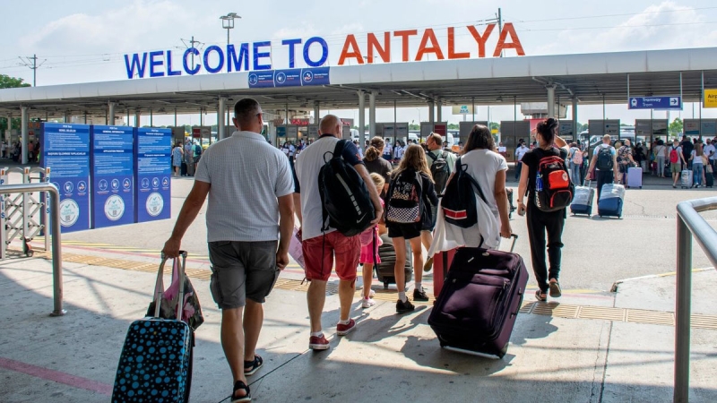 СМИ: в Турции разрабатывают "билетную карту" для российских туристов