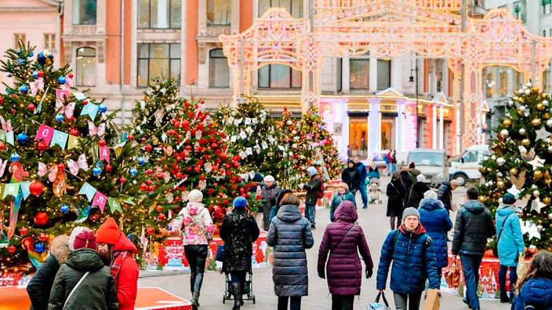 Опрос: большинство россиян не планируют поездок на новогодние праздники