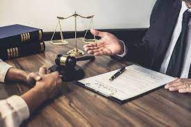 Как выбрать адвоката по арбитражным спорам?
