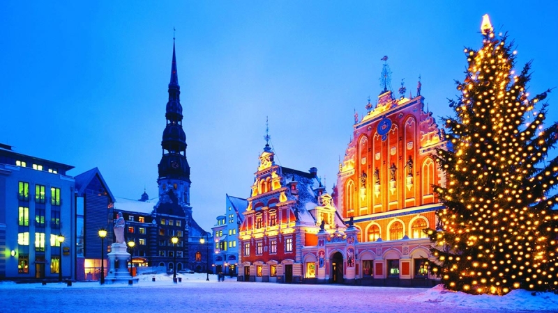 Отпуск-2023: зимнее Балтийское море, корабли и рождественские ярмарки Калининграда