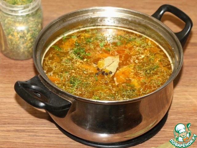 Овощной суп с куриным ароматом