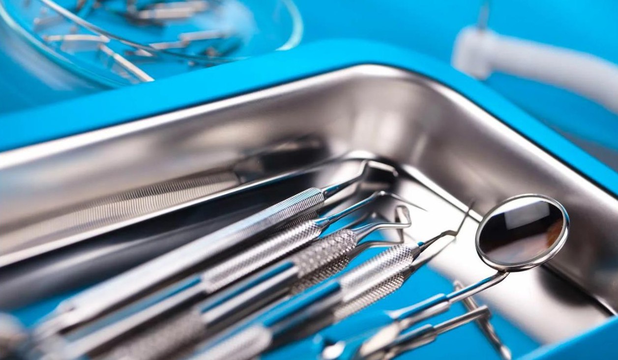 Дезинфекция и стерилизация инструментов стоматолога