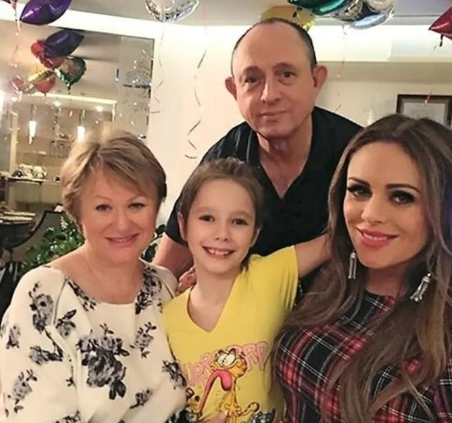 «Зажглась на небе новая звезда…»: семья Юлии Началовой в трауре четвертый год