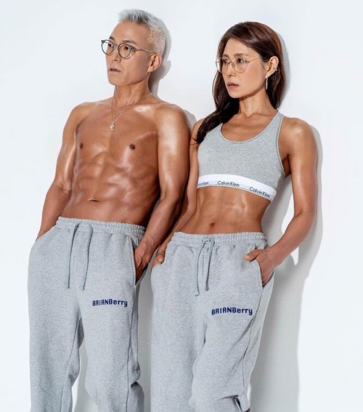 Ей — 56, ему — 61: как пара из Кореи доказывает, что возраст — это просто цифры