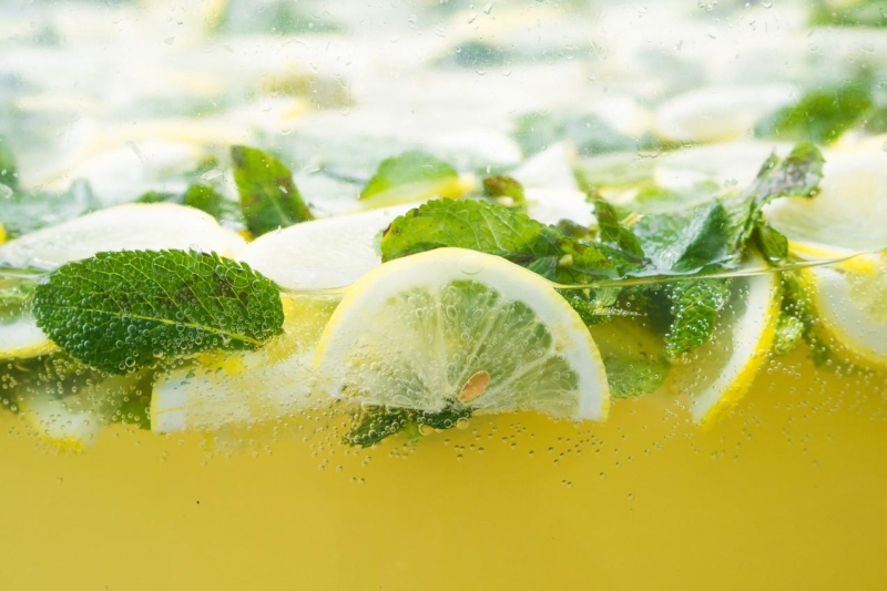 Домашний лимонад: 5 рецептов напитков, которые можно сделать дома