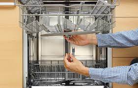 Как правильно установить посудомоечную машину: советы и рекомендации