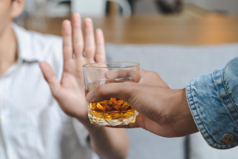 Что будет, если вообще не пить алкоголь: положительные эффекты для организма