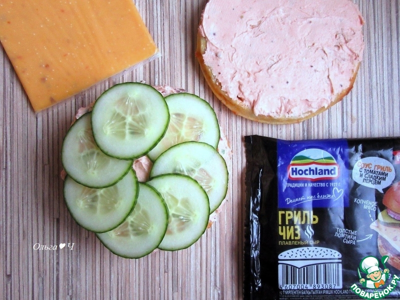 Томатно-сырный сэндвич с фасолью