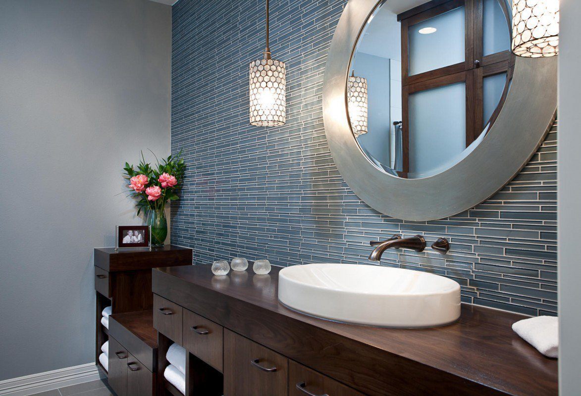 Как выбрать зеркало для ванной комнаты: ключевые моменты и советы
