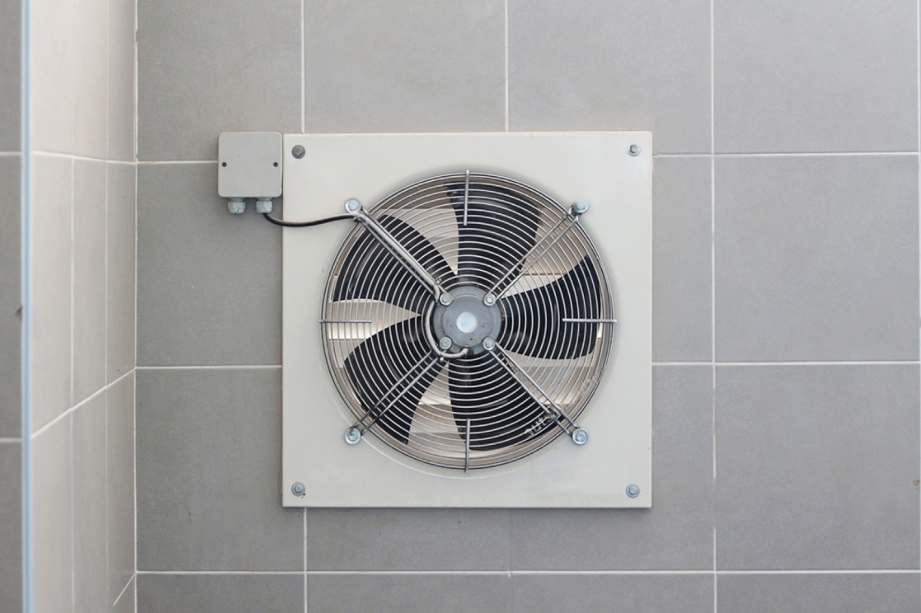 Выбор и установка настенного вентилятора для создания комфортного климата в помещении