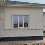 Белая клинкерная плитка для фасада: как сохранить свежесть облика дома